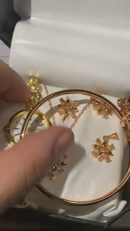 Ladies Watch With Jewellery